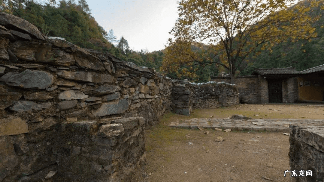 坟应该怎么修 修风水坟真有用吗