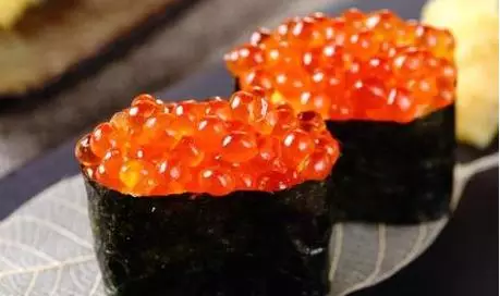 鱼子酱是怎样做成的 鱼子酱的做法及配方