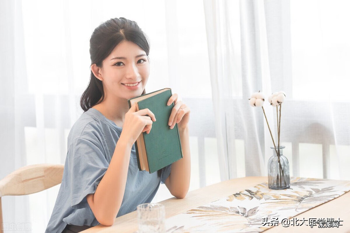 外阴白斑怎么检查确诊 外阴白斑图片症状图片