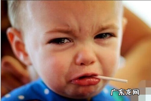 男性肾上有囊肿严重吗 肾小囊肿是什么意思