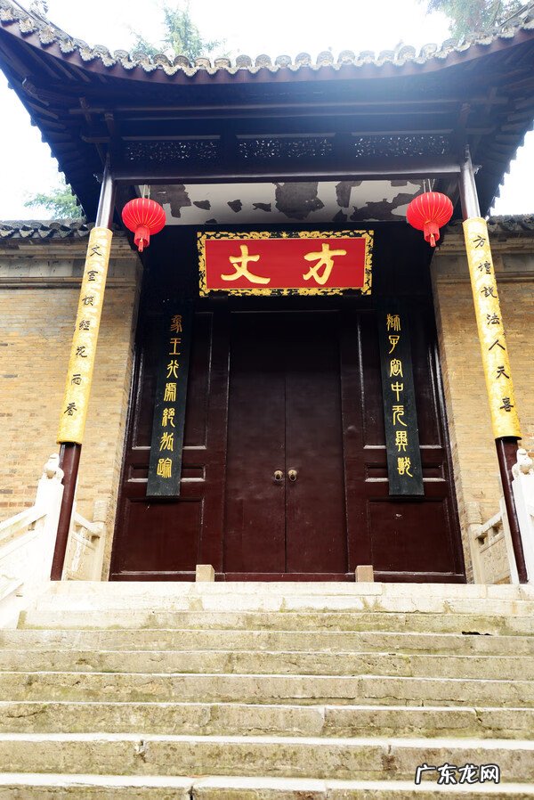 风水案上起峰实物图解 纱帽峰风水图解