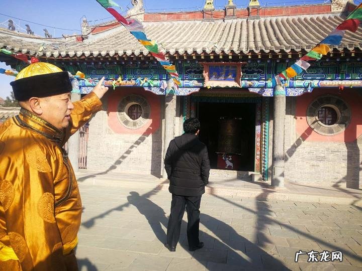 风水十大案山 库伦风水山的简介