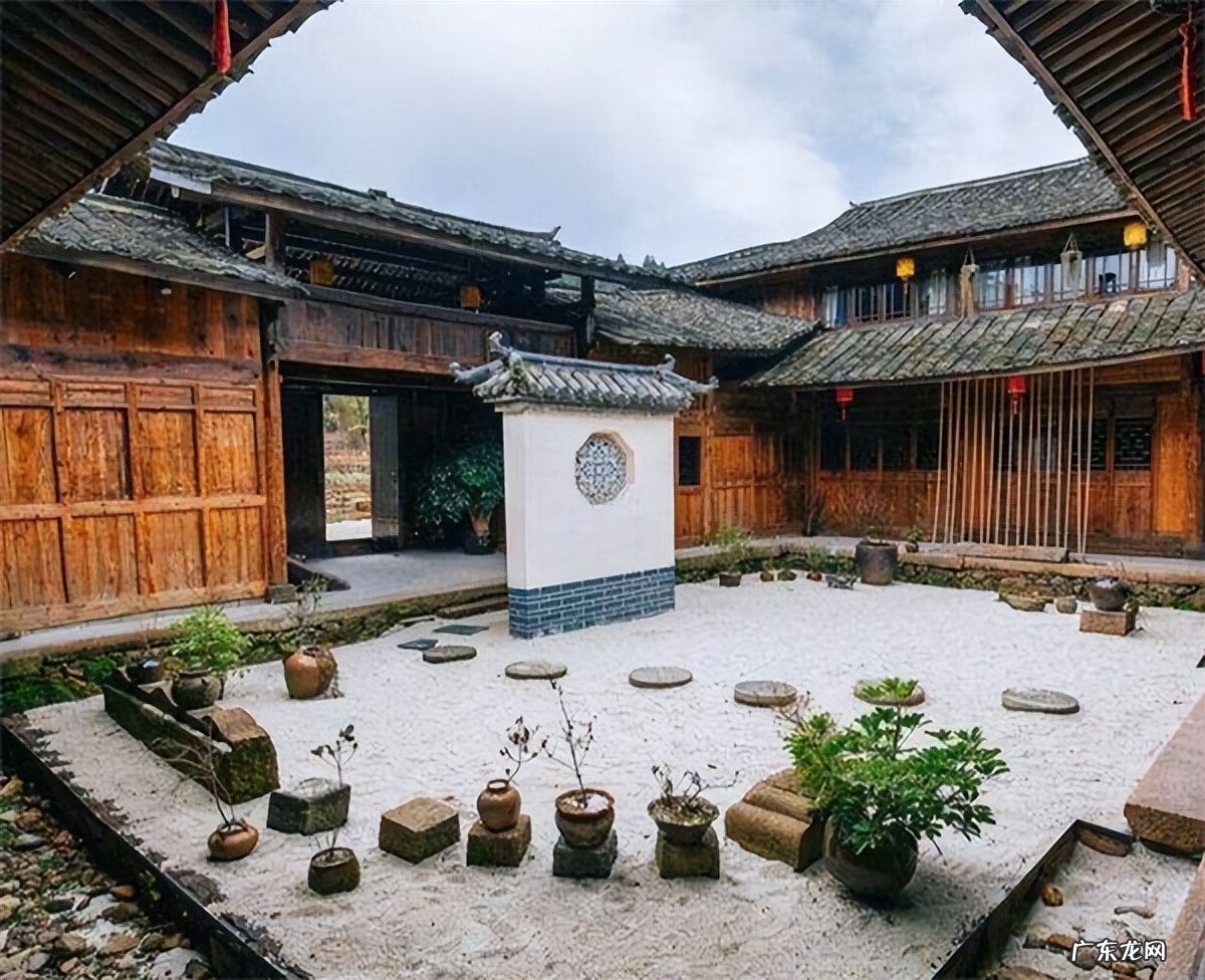 门外还有门好不好 两个门风水