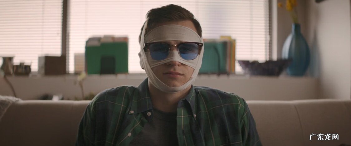 戴面具的男孩 面具男孩电影