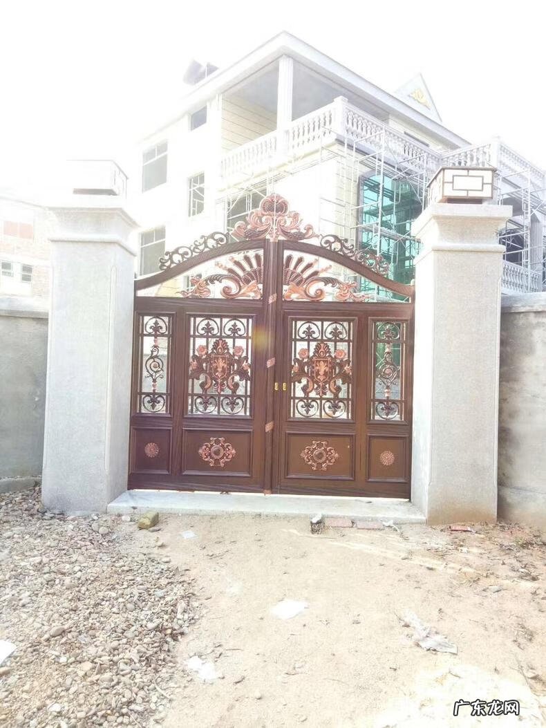 铜门在风水上有说法吗 铜门颜色风水