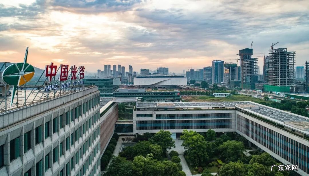华光大帝和二郎神谁大 光华楼风水