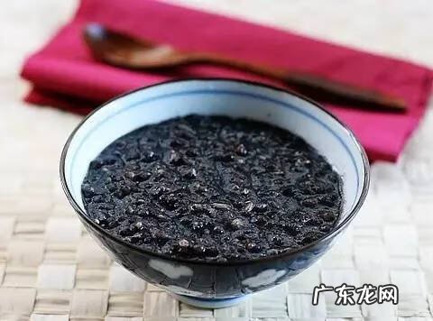 拉屎拉出血怎么解决 拉屎出血了怎么办