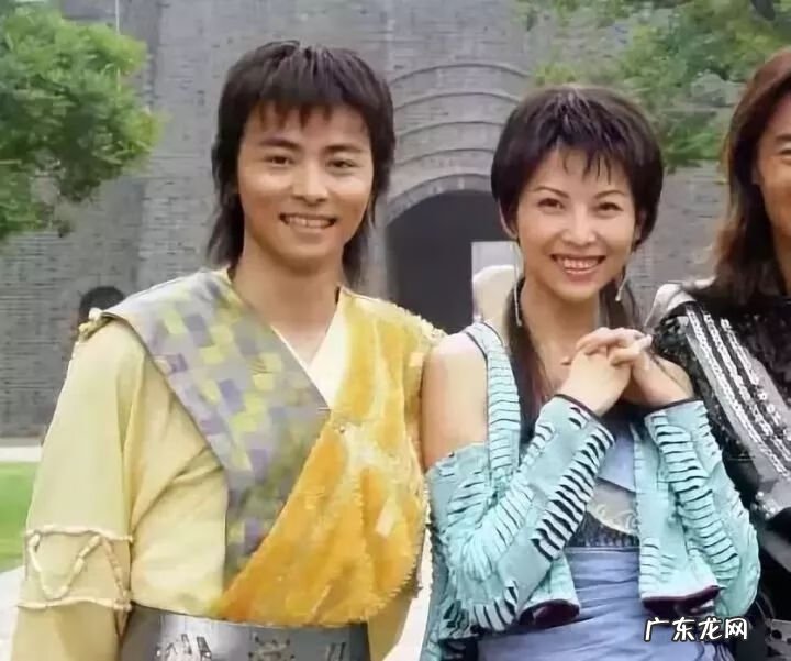 杨烁老婆 蔡少芬老公是谁