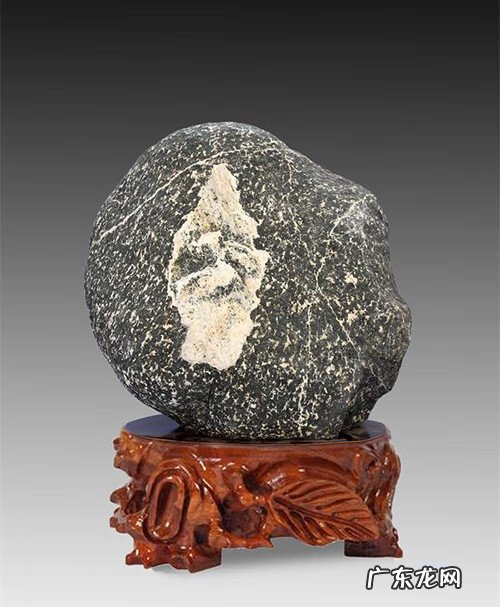 盘龙云海什么意思 盘龙云海玉石风水