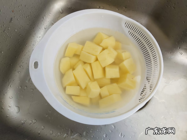 土豆炖排骨的做法大全 排骨炖土豆的家常做法大全