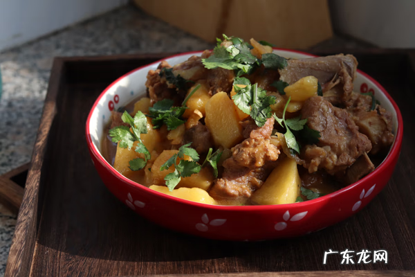 土豆炖排骨的做法大全 排骨炖土豆的家常做法大全