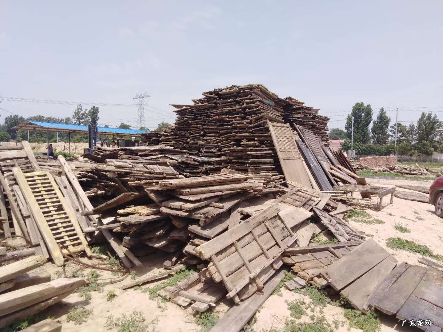 青石牛槽放家里好不好 院子里放青石牛槽好吗