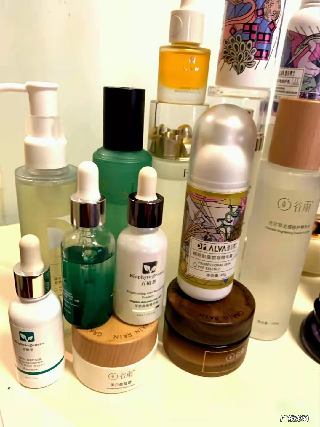 补水紧致护肤品哪个好 补水保湿护肤品推荐