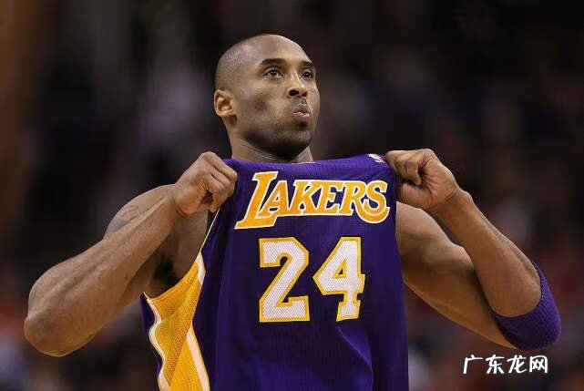 多少人为迈克杰克逊殉葬 迈克尔杰克逊葬礼完整