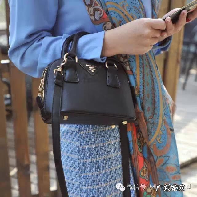 包包背什么颜色风水 背银色包风水好不好