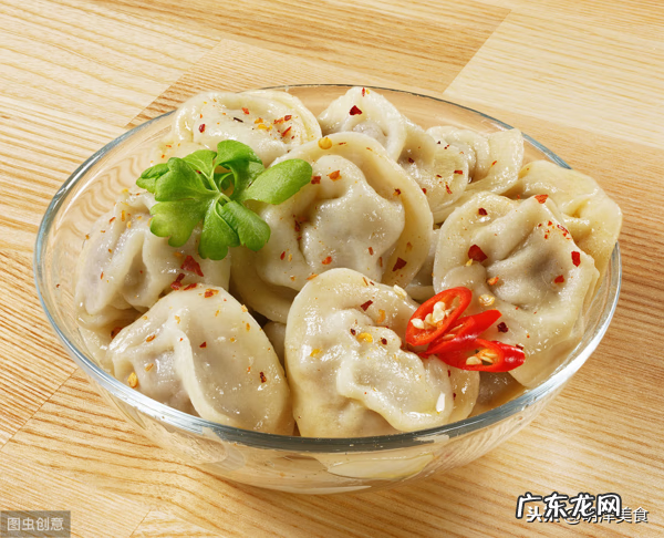 小馄饨的包法简单图解 小馄饨的包法图解说