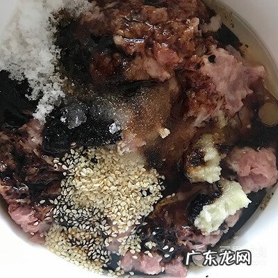 上海鲜肉月饼的制作方法步骤 鲜肉月饼的做法及配方