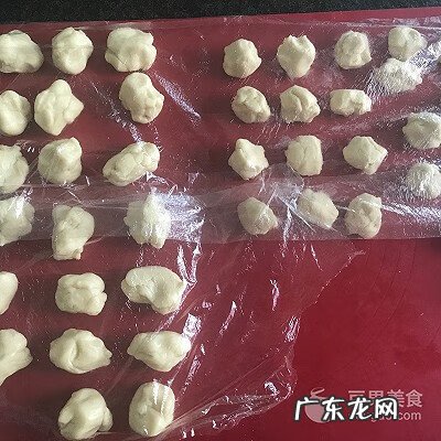上海鲜肉月饼的制作方法步骤 鲜肉月饼的做法及配方