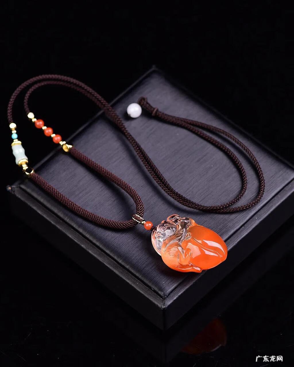 红水晶怎么鉴别 红水晶风水作用