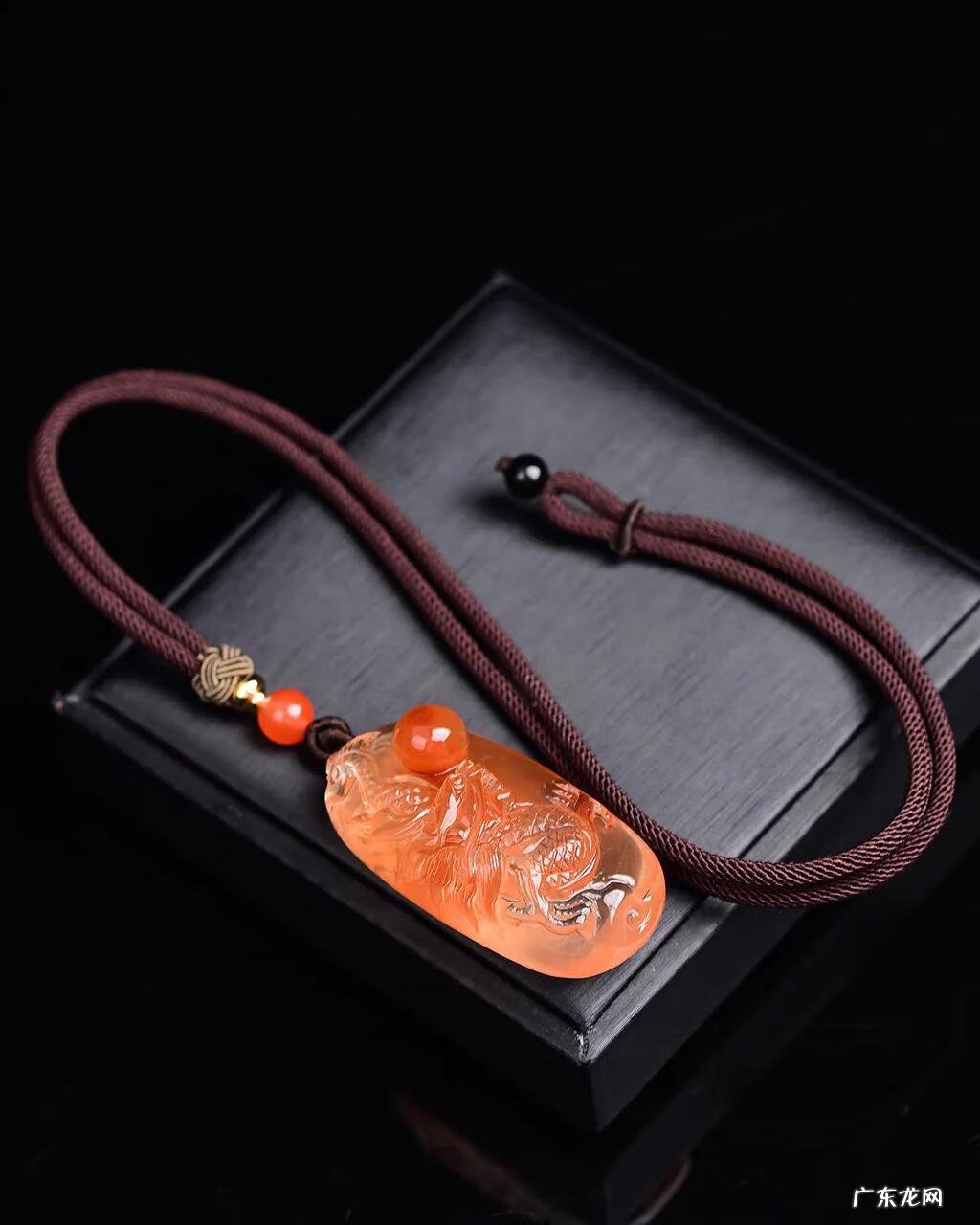 红水晶怎么鉴别 红水晶风水作用