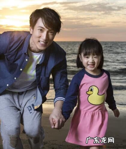 李英爱结过几次婚 李英爱龙凤胎微博