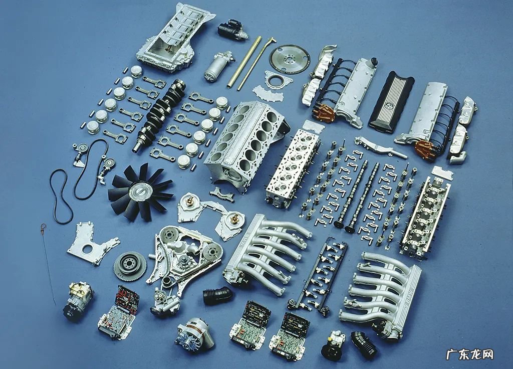 明锐更换暖风水箱教程 途锐更换暖风水阀