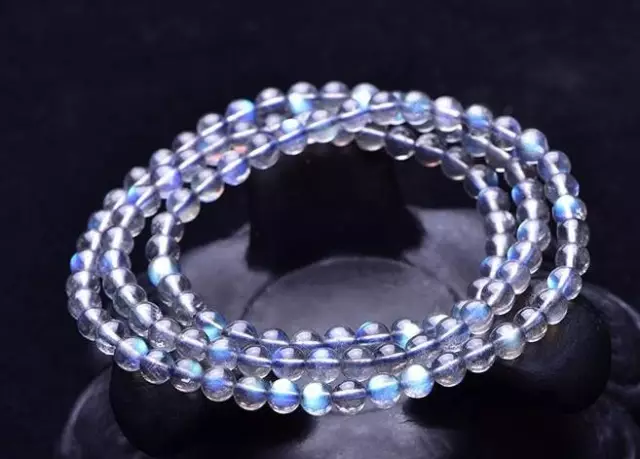 带橄榄手串的寓意什么 橄榄手串的风水作用