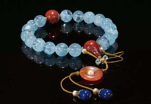 带橄榄手串的寓意什么 橄榄手串的风水作用