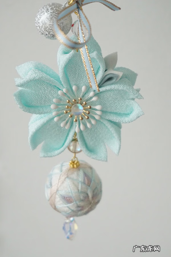 铃铛挂件寓意是什么 樱花铃铛挂件风水