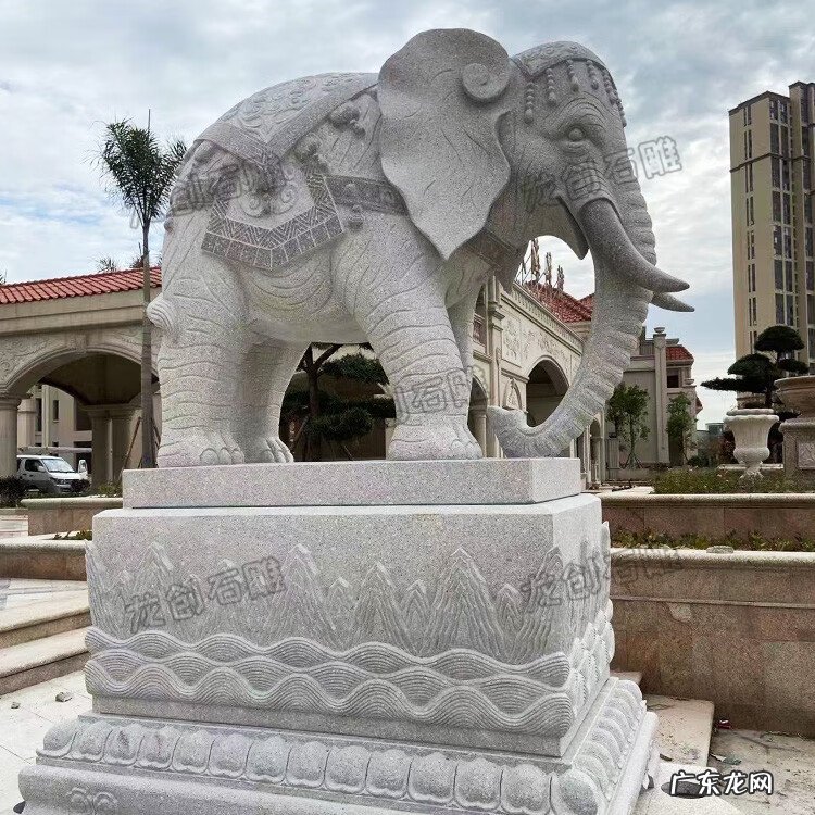 工艺品店铺照片 风水工艺品图片大全