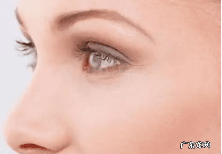 如何快速去掉脸上红血丝 怎样可以去除脸上红血丝