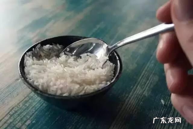 去眼袋半年了还有细纹 去眼袋细纹的方法