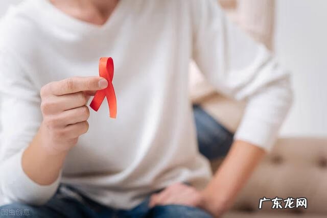 检查艾滋病的试纸 艾滋病快速检测试纸是不是不准