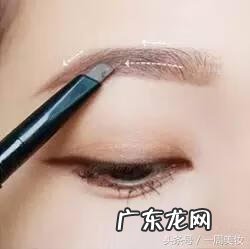 纹过用眉笔还是眉粉 眉笔 眉粉