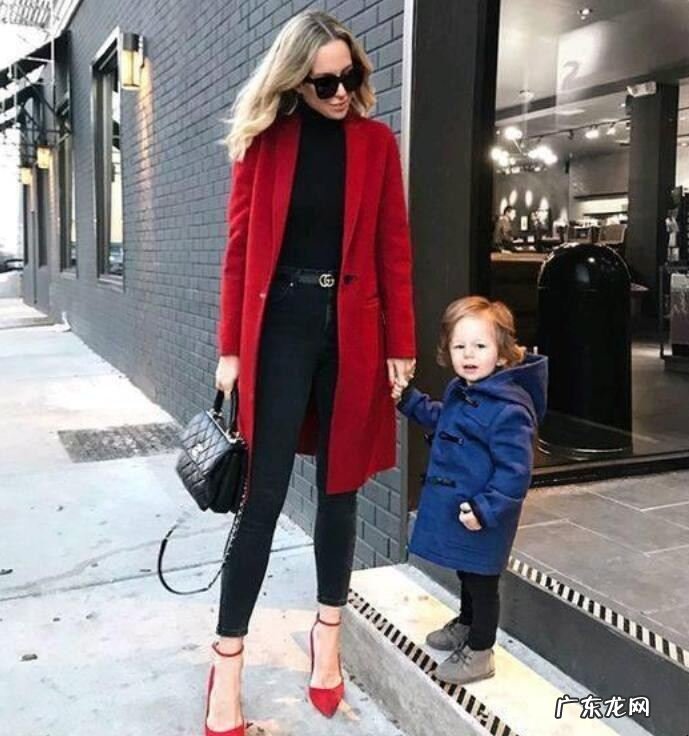 过年红色衣服怎么搭