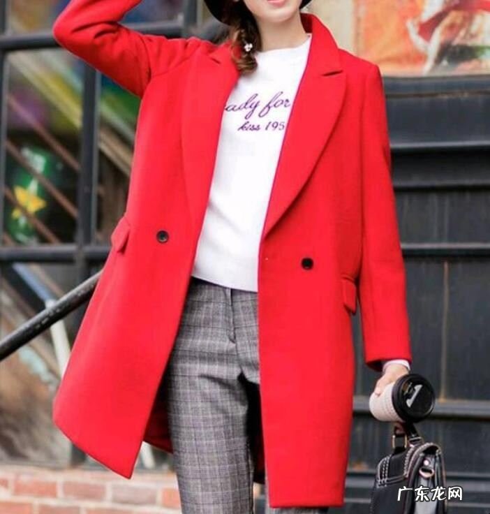 过年红色衣服怎么搭