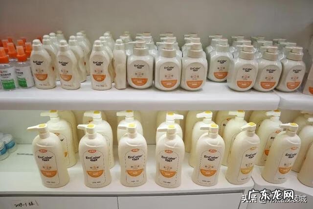 舒贝怡童装怎么样 快乐熊童装怎么样