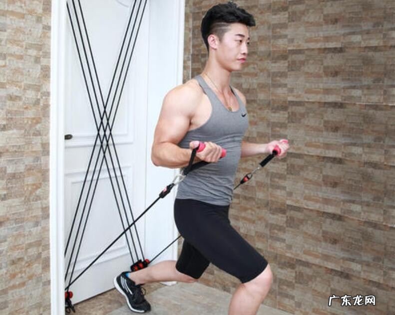 拉力器的锻炼方法是什么