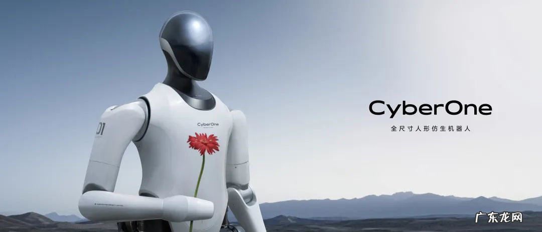 雷布斯曝光自动驾驶路测视频:避让、变道自如,还能自主充电