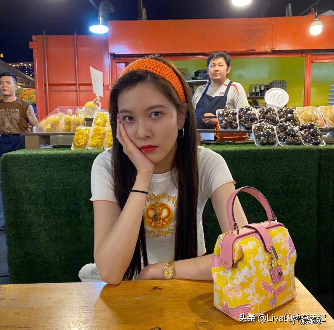 头发颜色风水讲究 头上带什么颜色的发饰比较好