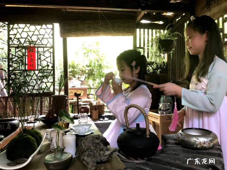 春风十里 春风水岸茶坊