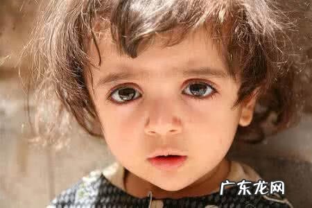 孩子胆小怕人怎么办 孩子胆小怕事怎么办