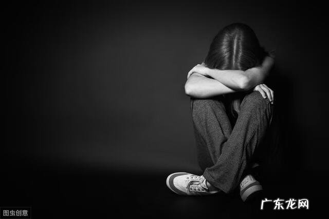 爱哭是什么原因造成的 爱哭怎么办怎样克制