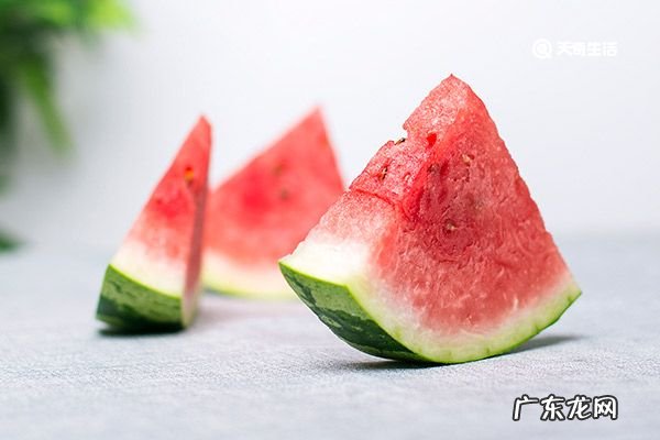 西瓜的白肉有什么功效与作用?
