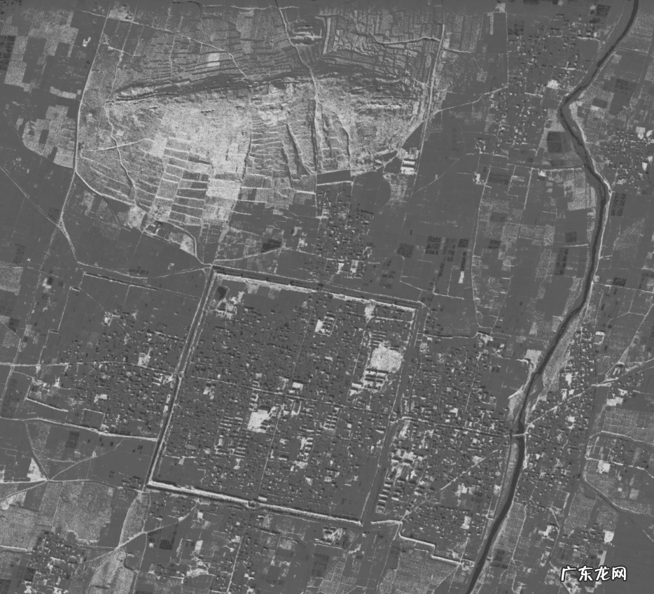 面山背水的风水 背山面水是什么风水