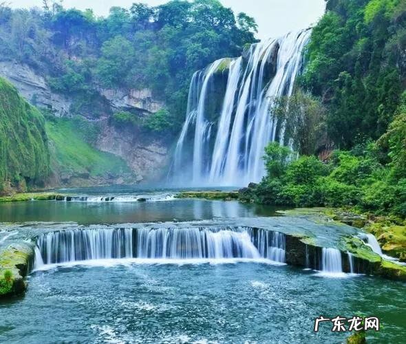 瀑布在风水里代表什么 山水风景瀑布