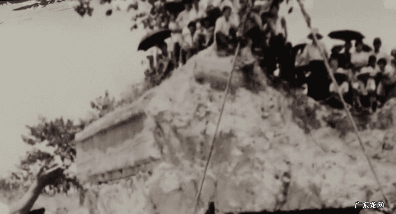 迁坟的风水讲究 福建坟地风水图片