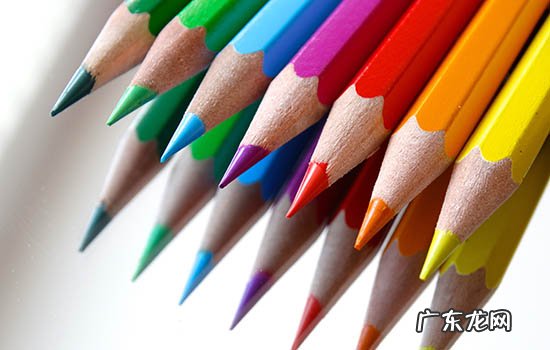 墙画脏了有什么方法清洁?