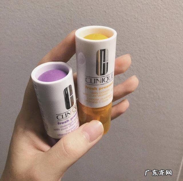 抬头纹是什么原因引起的 拍照怎么去抬头纹