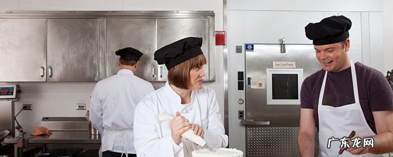 黑色厨师帽代表什么?黑色厨师帽有什么意义?